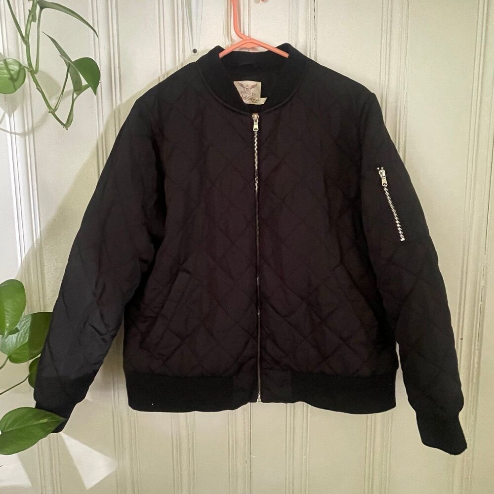 Faded Glory Women’s Black Quilted Puffer Jacket Size 1X / 16W